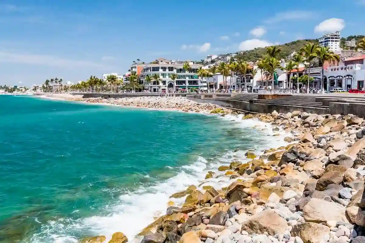 Costa en el Malecón de Puerto Vallarta